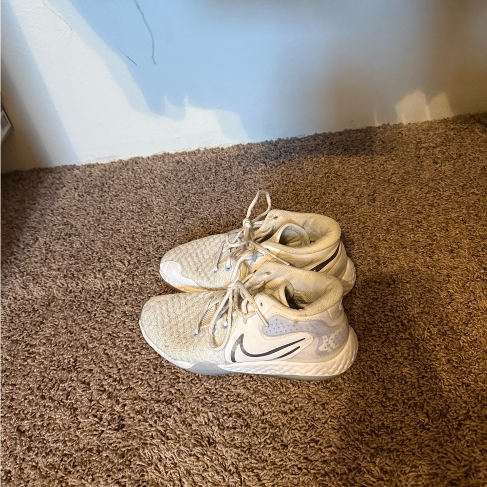 Nike Cream and Gray Athletic Shoes
